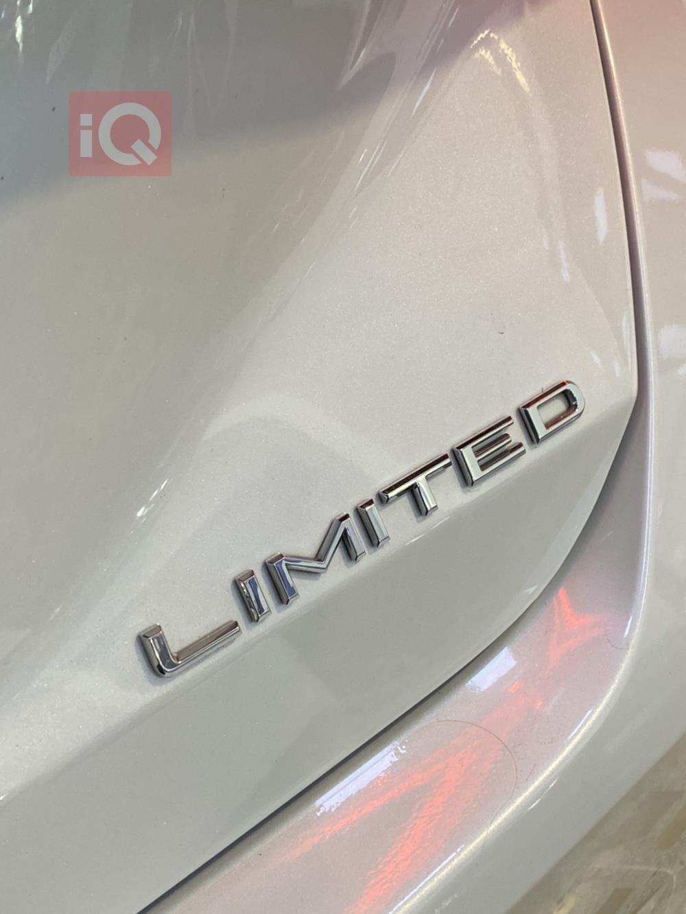 تويوتا أفالون